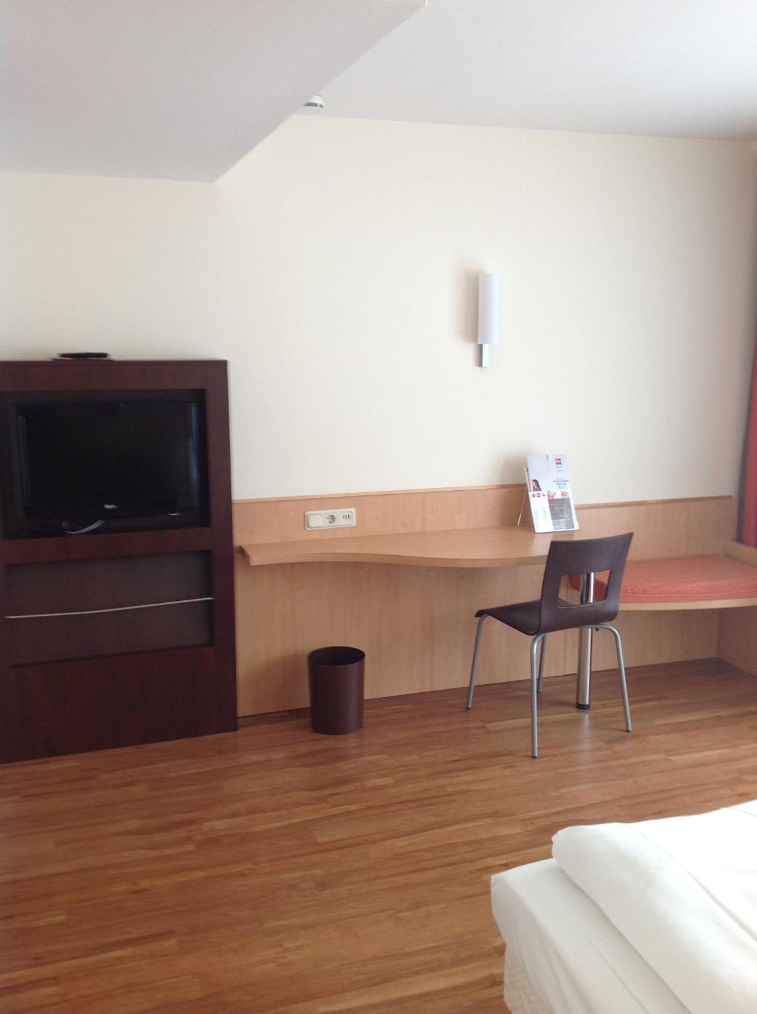 Saar City Hotel Saarbruecken Room photo